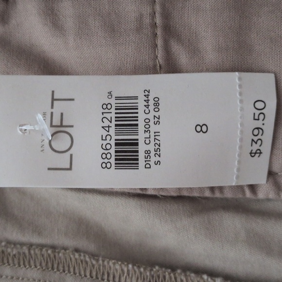 Bundle of Women's Ann Taylor LOFT Chino Shorts, White/Khaki, Size 8 NWT, Coastal - Picture 3 of 7